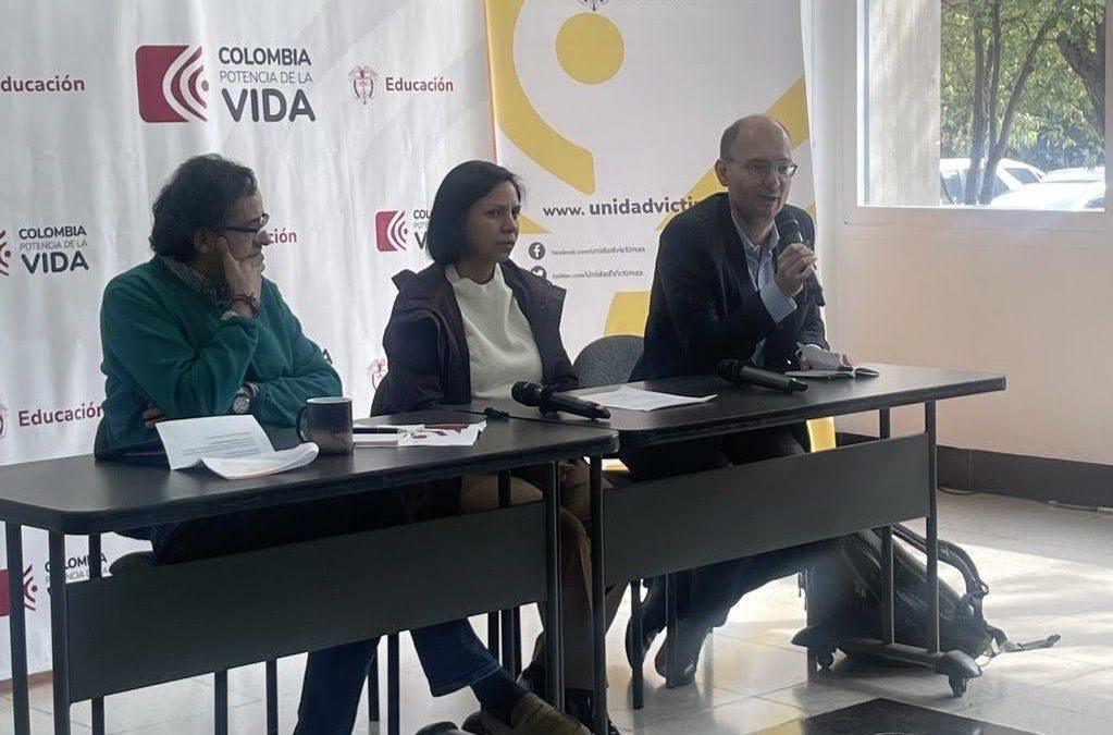 Este 9 de abril, la educación abraza a las víctimas